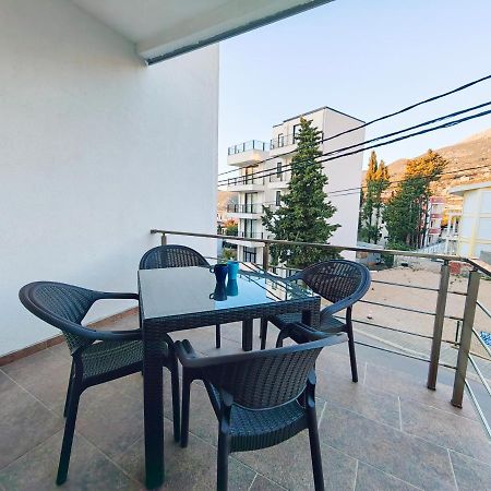 Mialex Apartments Dobra Voda Eksteriør billede