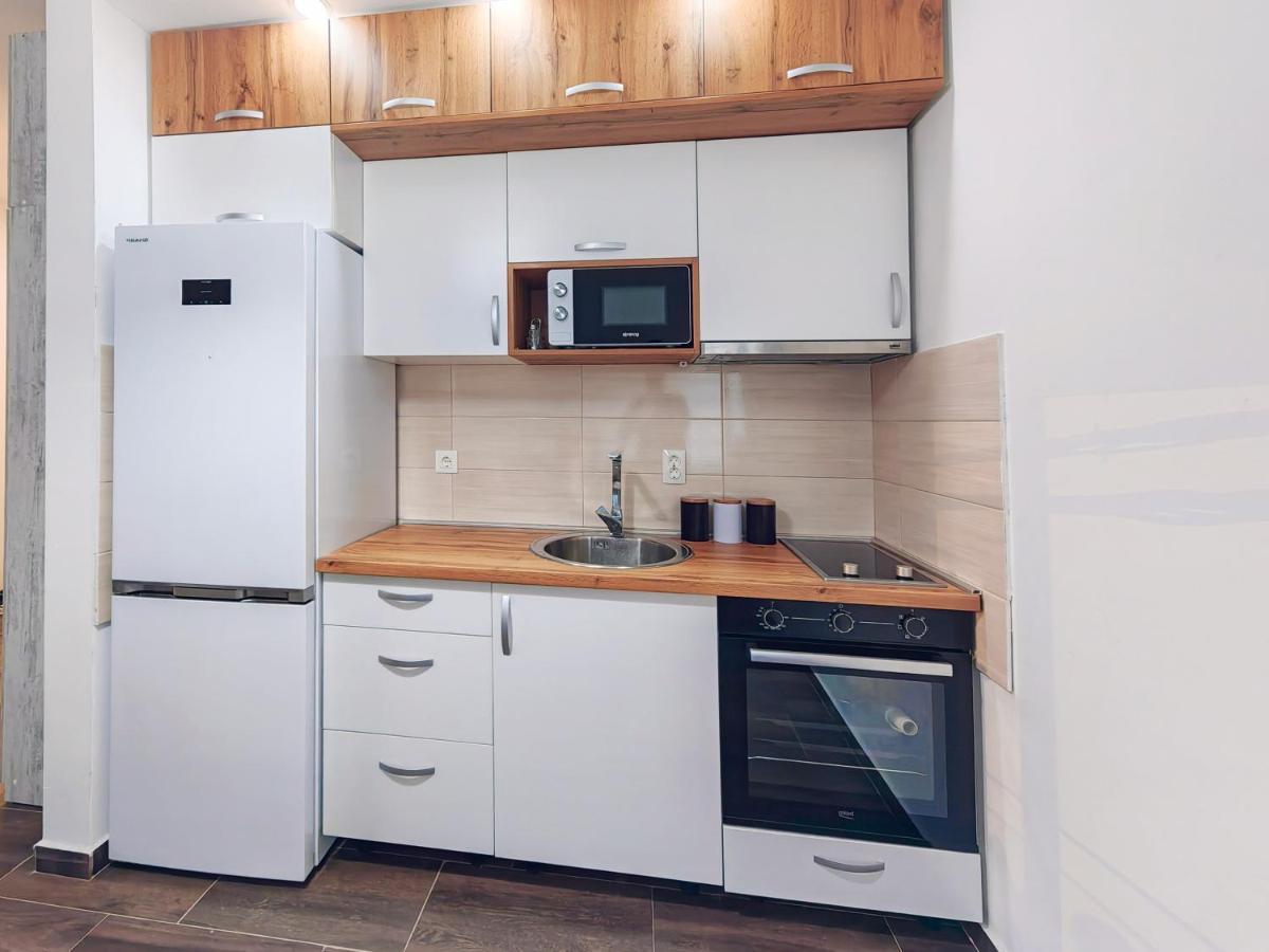 Mialex Apartments Dobra Voda Eksteriør billede